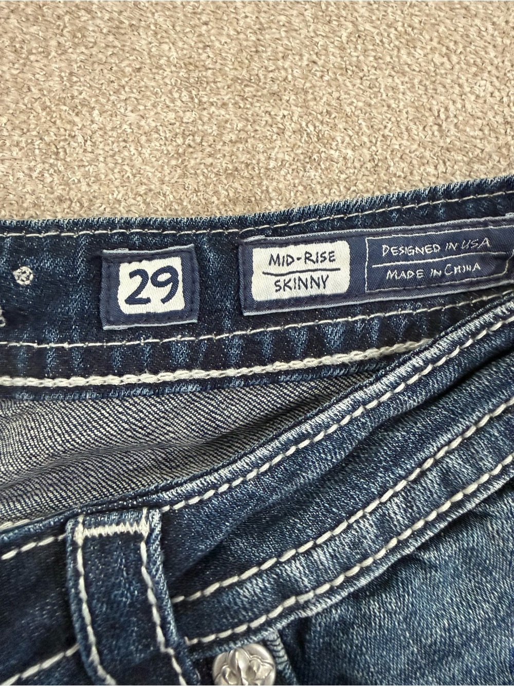 RARE Y2K Miss Me Embellished Women's Jeans - Picture 3 of 6